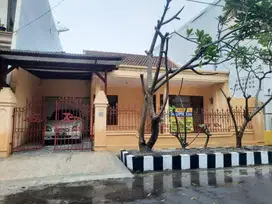 Disewakan Dikontrakkan Rumah di Rungkut Asri Surabaya