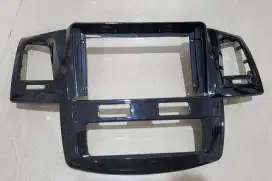 Frame Head Unit Android 9 Fortuner 2005 - 2015