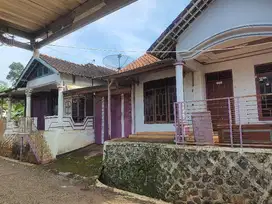 Dijual Rumah Luas di Banyuputih Batang, SHM