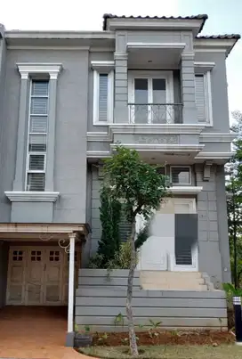 Rumah Huk Elista Village dekat swimming pool Dijual Segera
