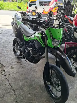 Kawasaki D Tracker 2016