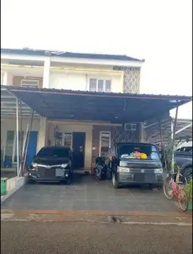 Runah di cluster depan Gading Serpong dekat ke Mall SMS