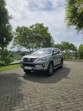 Fortuner vrz 2.4 diesel 2017 beli dari baru tangan pertama