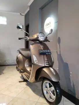 PIAGGIO VESPA PRIMAVERA 150 CC TAHUN 2015 PAJAK HIDUP SURAT LENGKAP