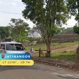 Tanah Pinggir Jalan Dekat Indomaret Jatiroke SHM