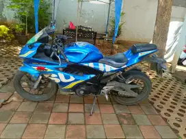 Suzuki GSX 150R tangan p1