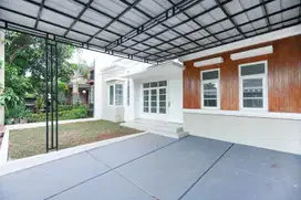 Rumah Luas Semi Furnish 10 Mnt ke Ciputra Cibubur Dibantu KPR J-17607