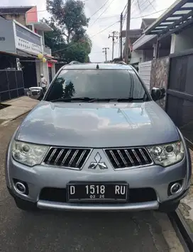 Pajero sport Exceed 2012 ISTIMEWA