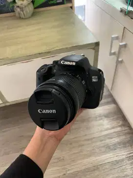 DIJUAL KAMERA CANON 700D + KIT