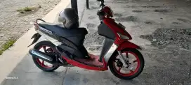 Yamaha mio 2011 merah