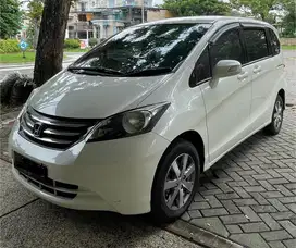 Honda Freed 2012 Bensin