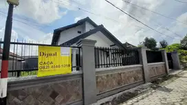 DIJUAL RUMAH DAERAH JEMBER KOTA LOKASI STRATEGIS