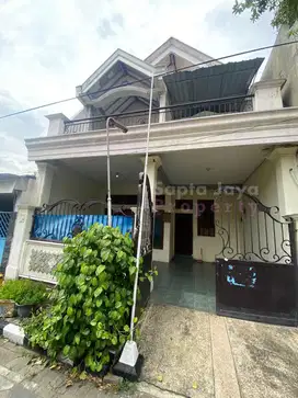 Dijual  CEPAT  Banting Harga Rumah Di Kutisari Indah Surabaya Selatan