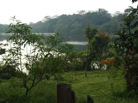 Dijual tanah pinggir danau, view indah, 2115 m2, SHM