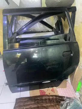 Pintu Tengah kiri Avanza/xenia VVTI komplit kaca