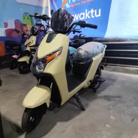 SEPEDA LISTRIK UWINFLY D60 PALING LARIS HARGA 3JUTAAaN SAJA