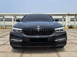 BMW 520i 2.0 Luxury 2018 tanpa DP sudah bisa bawa pulang unit impian