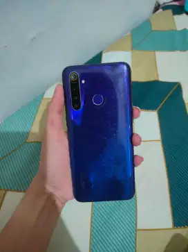 Realme 5 pro 4/128gb