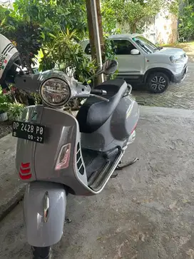 Vespa GTS Super Sport 2022