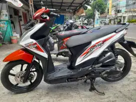 Honda Beat Fi Tahun 2015 Mulus