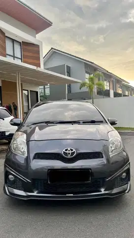 TOYOTA YARIS S LIMITED 2013