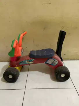 Mobilan anak bahan plastik