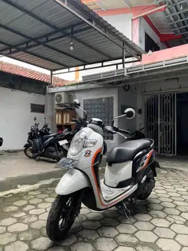 Honda Scoopy 2019