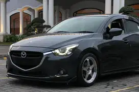 Mazda 2 skyactiv 2015