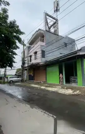 Tempat usaha + gudang di surabaya timur