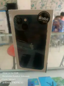 Iphone 13/128gb baru garansi resmi bisa TT Kredit