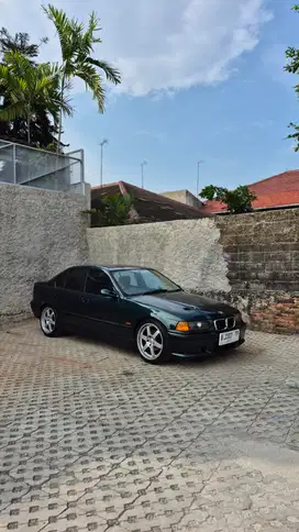 BMW E36 323I 1997 A/T ASC (Green on Green)