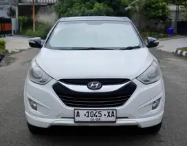 HYUNDAI TUCSON 2.0 XG AT PUTIH KM 126rb (SERVICE RUTIN)