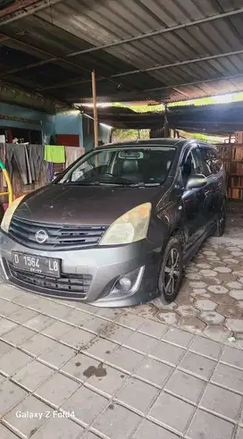 Nissan Grand livina hws at 2011 tinggal pake siap tt