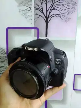 Kamera camera Canon eos 700D minus