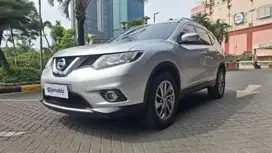 Pajak Panjang - Nissan X-Trail 2.5 Bensin-AT 2016