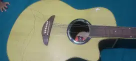 Dijual gitar yamaha minus