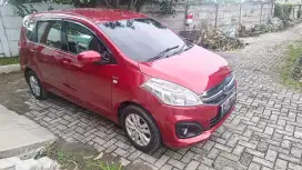 Suzuki Ertiga GL AT 2016 warna merah