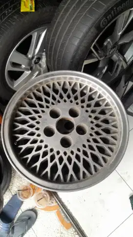 Velg serep Oem Ceroke R15 pcd 5*114.3 lebar 7 ..1pcs