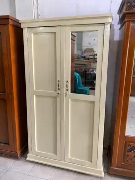 Lemari triplek 2 pintu