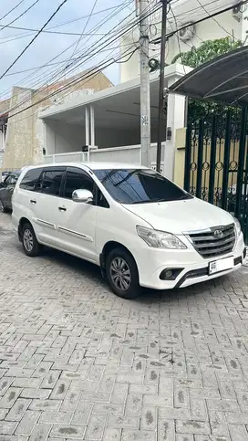 Toyota Kijang Innova 2014 G Solar Matic