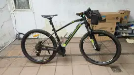 Sepeda MTB Vanquish 3.0