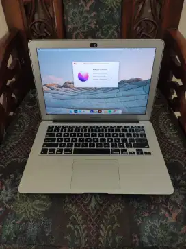 Macbook air 13 inch 2015 Core i7 SSD 512GB