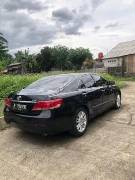 Toyota Camry V 2.4 2011 Bensin