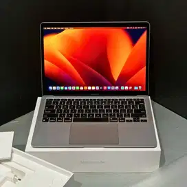 MURAH MACBOOK AIR M1 8GB/256GB SILVER CHIP M1