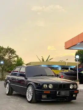 Jual bmw e30 ganteng