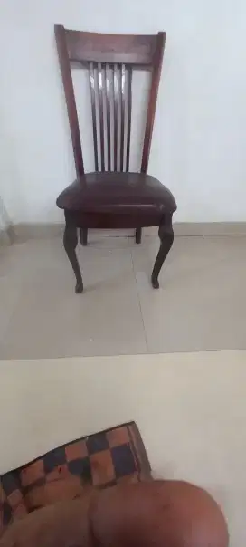 Meja makan kursi kayu