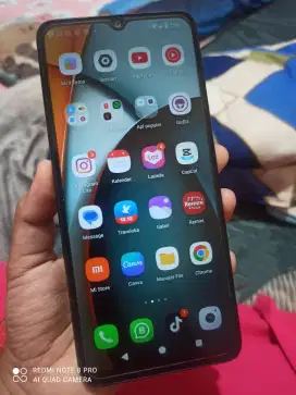 Redmi A3 4/128gb