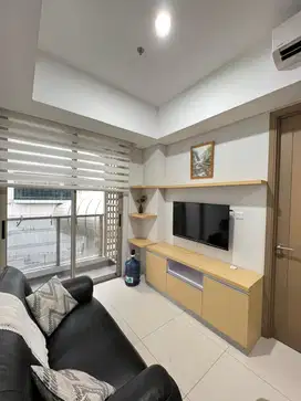 DISEWAKAN TAMAN ANGGREK RESIDENCES 1 BEDROOM FURNISH BAGUS