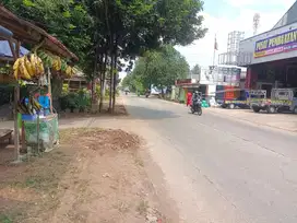 di jual tanah di pinggir jalan utama