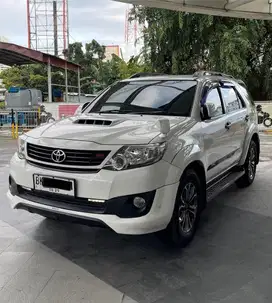 Toyota Fortuner VNT TRD A/T Diesel 2015